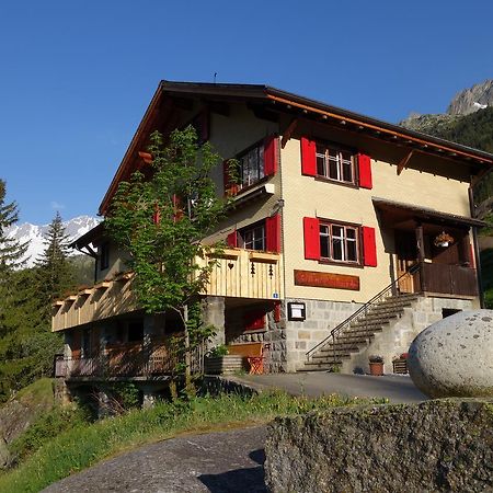 Gasthaus Goescheneralp Гёшенен Экстерьер фото